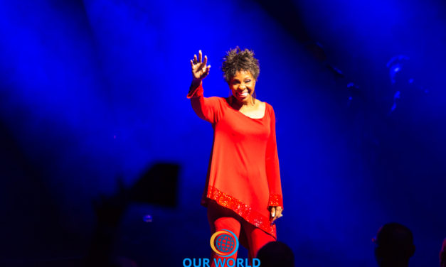 Gladys Knight returns to Queens