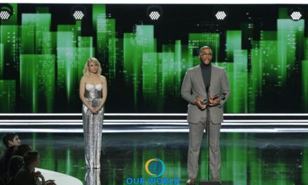 TYLER PERRY RECEIVES THE FIFTH ANNUAL PEOPLE’S CHOICE AWARD FOR FAVORITE HUMANITARIAN AT “PEOPLE’S CHOICE AWARDS 2017”